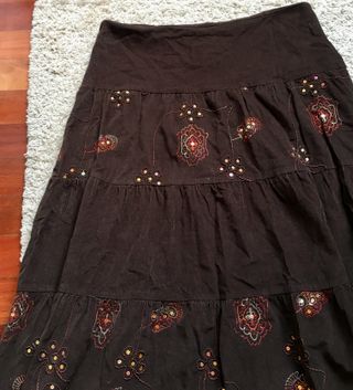 Falda 46 midi marrón pana lentejuelas