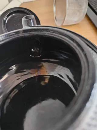 Tetera de hierro fundido negra