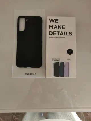 Cover in silicone nero per Galaxy S21