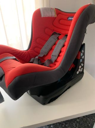 Silla de coche Chicco Eletta Roja