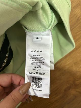 Sudadera Gucci con cremallera y capucha