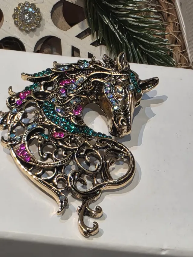 Broche Vintage Cavalo Multicolorido