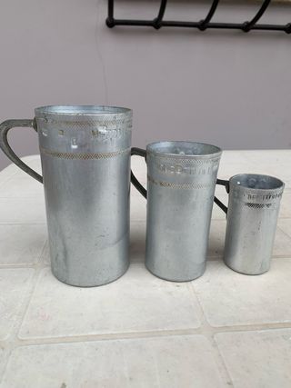 Set 3 Misurini Alluminio Vintage prezzo per uno