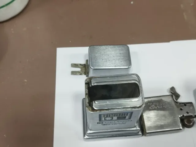 Mecheros Zippo de mesa