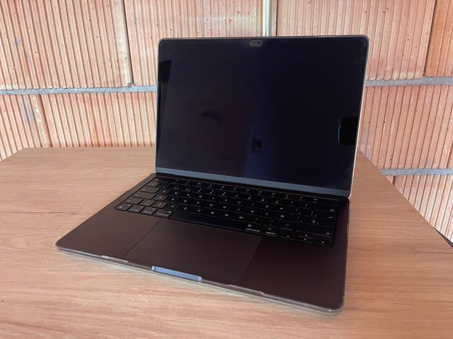 MacBook Air A2681