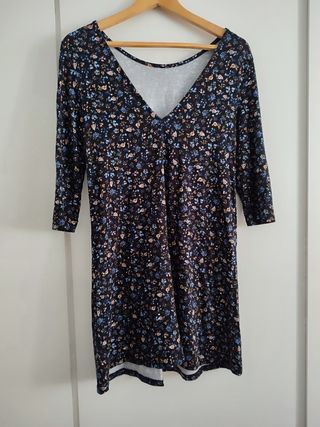 Vestido flores Pull&Bear Talla S
