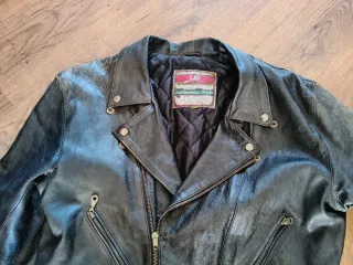 Cazadora Biker Cuero