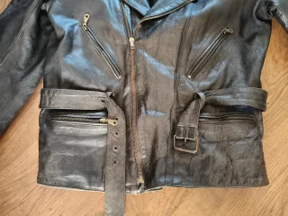 Cazadora Biker Cuero