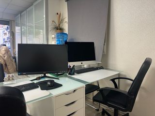 Mesa de oficina cristal y metal