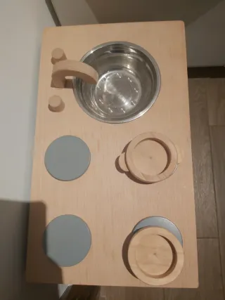 Cocinita de madera para niños de Zara Home