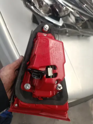 Piloto Trasero Audi 01091701