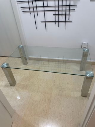 Benidorm, mesa de centro cristal y metálicos