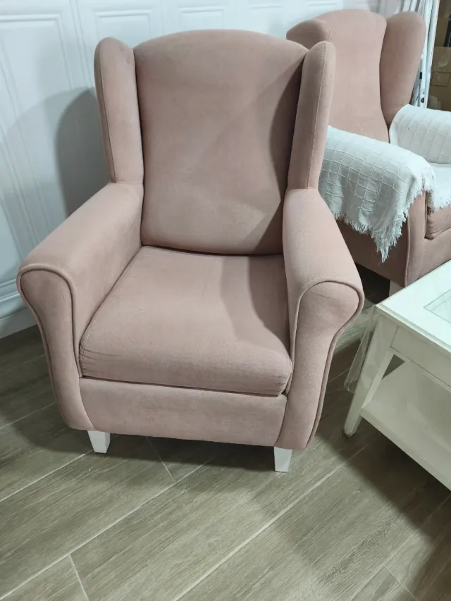 Dos Butacas rosa de tela