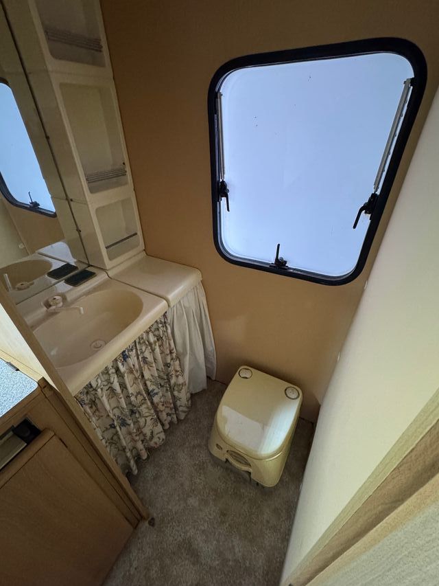 CARAVANA AIDA PRIMA 350, MENOS DE 750KG