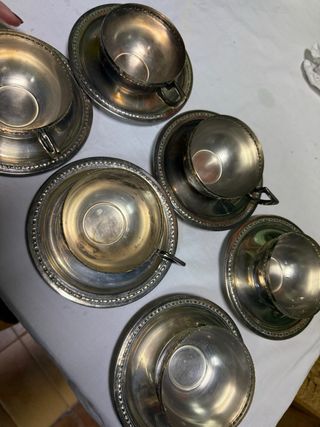 Set di 6 tazze e piatti antichi