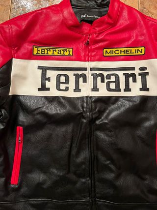 Chaqueta Ferrari F1 Vintage Roja Blanca Negra Y2K