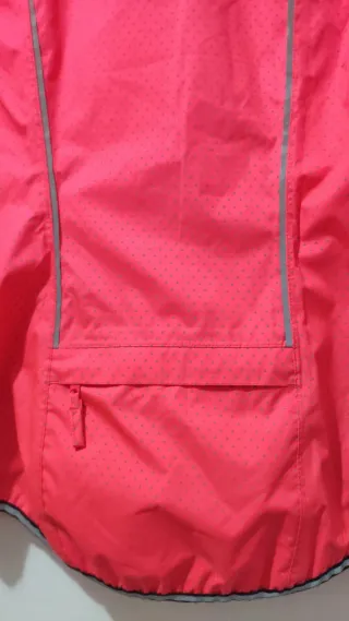 Cortavientos impermeable mujer