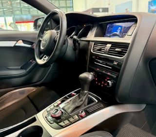AUDI A5 COUPE 2.0 TDI MULTITRONIC S LINE EDITION