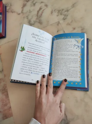 Regreso al Reino de la Fantasía: ¡Libro con olo...