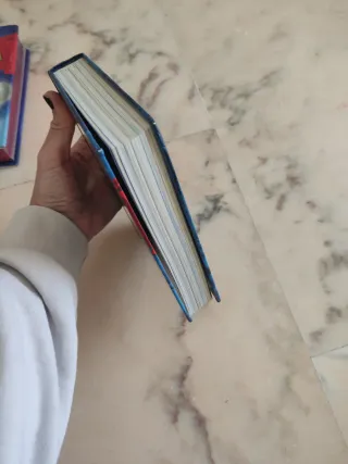 Regreso al Reino de la Fantasía: ¡Libro con olo...