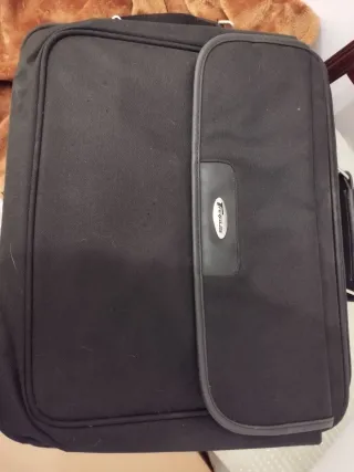 Maletín Portafolios Targus Negro