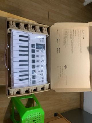 Controlador MIDI Arturia MiniLab 3