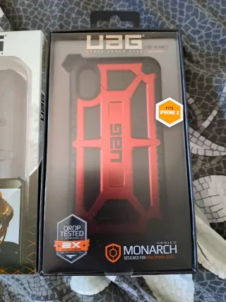 Funda UAG Monarch iPhone X Roja