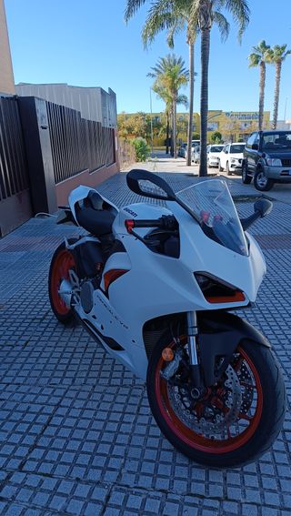 Ducati Panigale V2