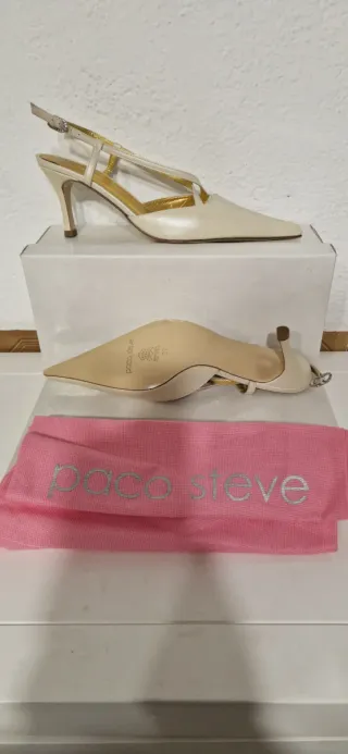Zapatos de Novia Marfil de Paco Steve
