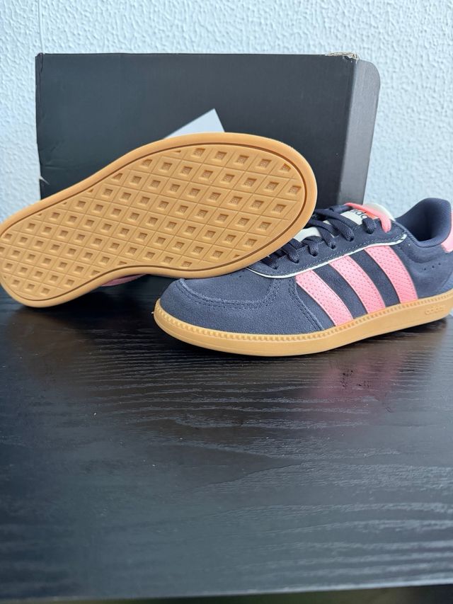 Zapatillas Adidas Azul y Rosa