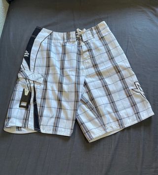 Bañador Largo Billabong Cuadros utilizado una vez.