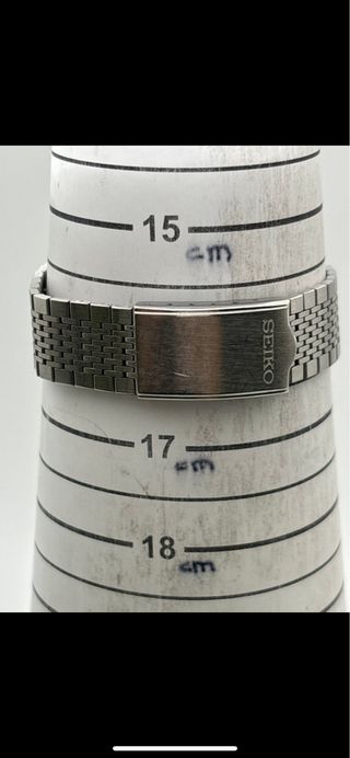 Reloj Seiko Spirit Vintage Plata y Blanco