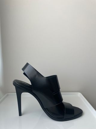 Sandalias tacón Zara negras nuevas