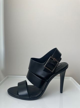 Sandalias tacón Zara negras nuevas
