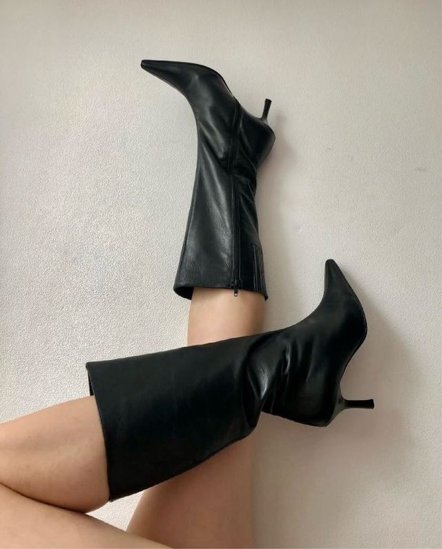 Botas Nuevas de Piel Negra - Diseño Estiloso y Tac