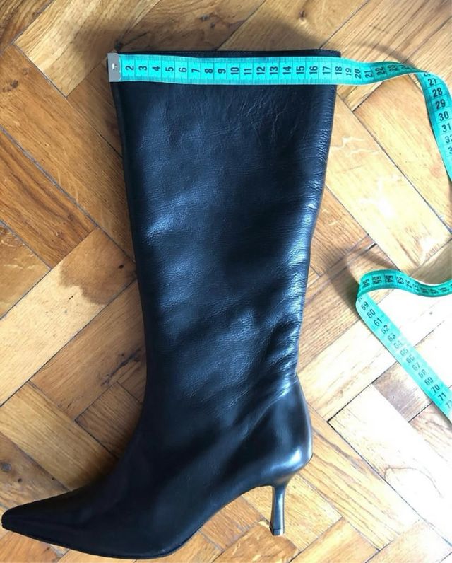 Botas Nuevas de Piel Negra - Diseño Estiloso y Tac