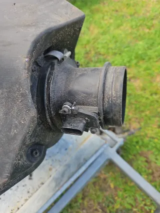 Caja filtro aire Audi A4 B8 2.7 TDI