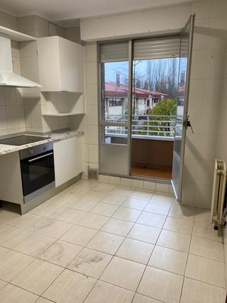 se alquila piso en castillo de ocio 7 en Vitoria