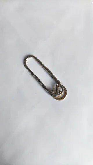 Fermasoldi con ancora in argento