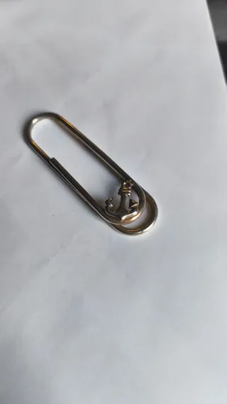 Fermasoldi con ancora in argento