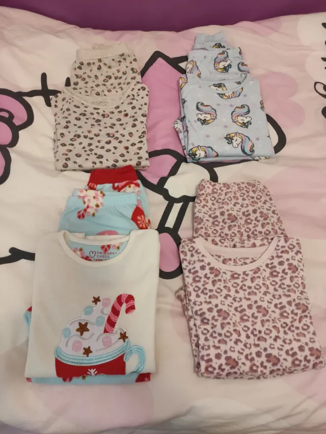 Lote 4 pijamas invierno niña 7-8 años