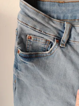 Pantalones pitillo chica azul talla M