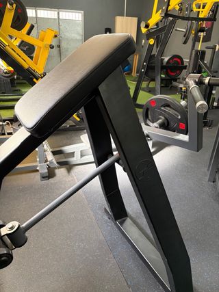 Máquina Remo T Apoyado Gimnasio