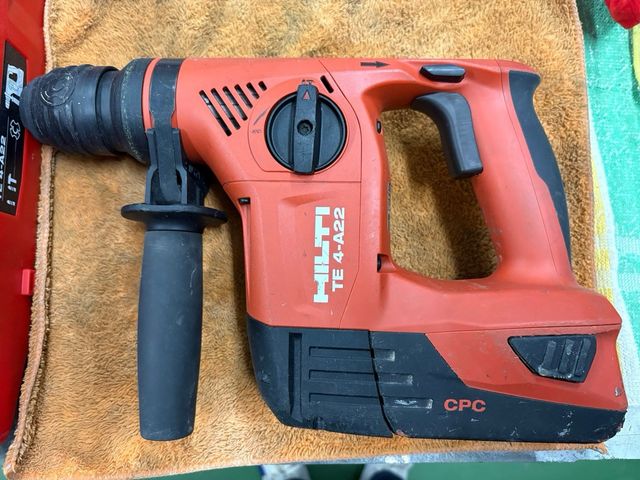 Hilti TE 4-A22 Taladro percutor a batería