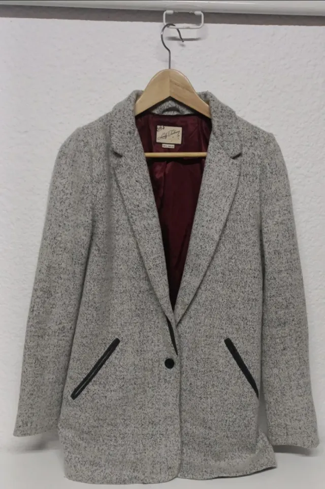 Abrigo Pull&Bear Gris Talla S