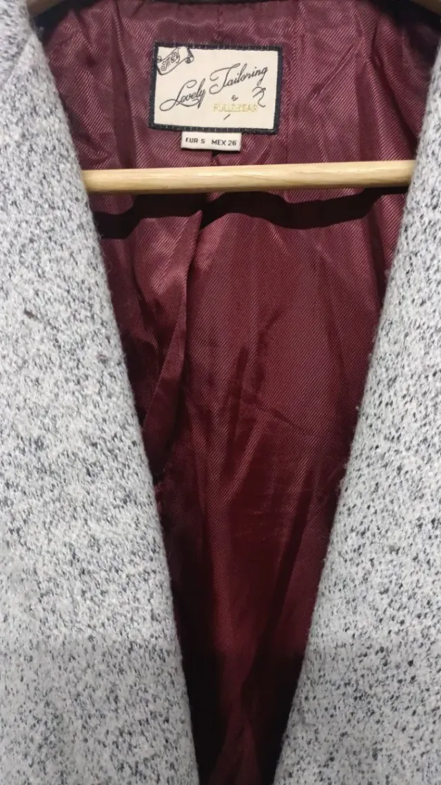 Abrigo Pull&Bear Gris Talla S