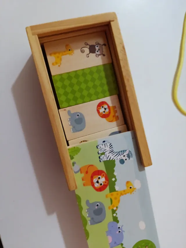 Dominó infantil animales de madera