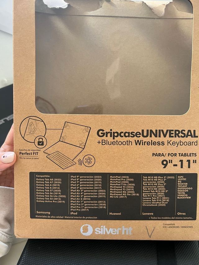 Funda Tablet con Teclado SilverHT