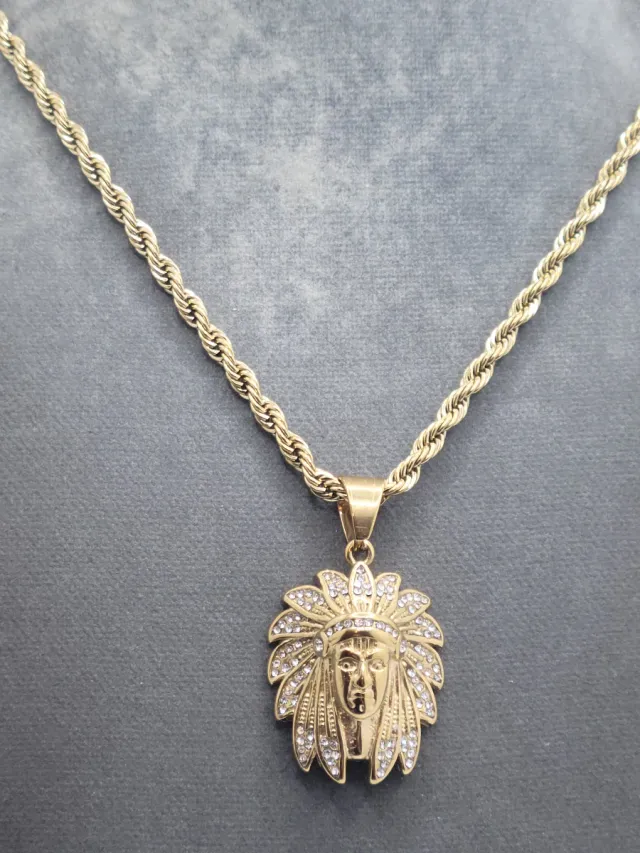 Collar Dije Acero Quirúrgico Chapado Oro