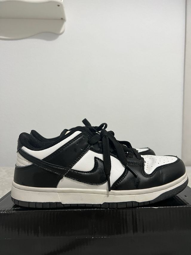 Zapatillas Nike Dunk Low Blanco y Negro